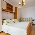 Bed and Breakfast Roko Tučepi