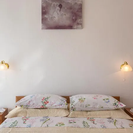 Frühstückspension Roko 3*