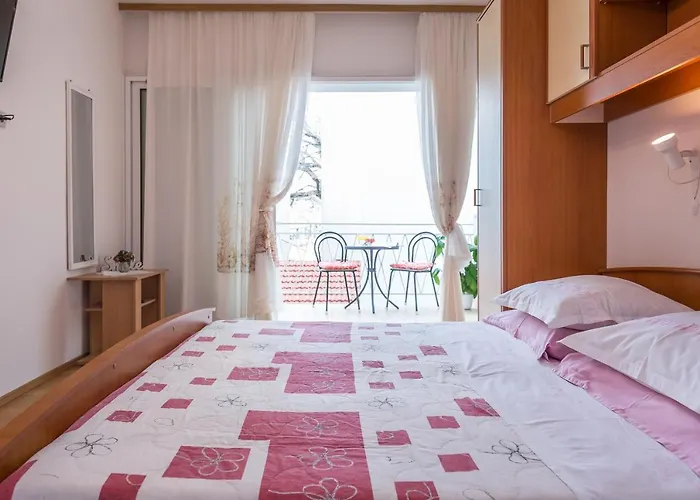 Bed & Breakfast Roko