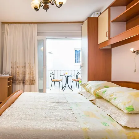 Bed & Breakfast Roko 3*