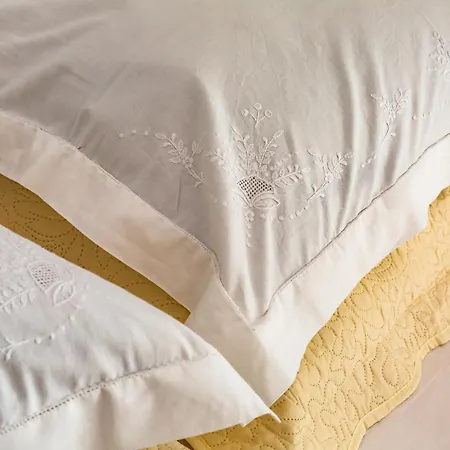 Roko Bed & Breakfast 3*