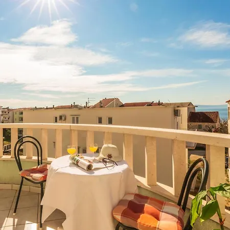 Roko Bed & Breakfast