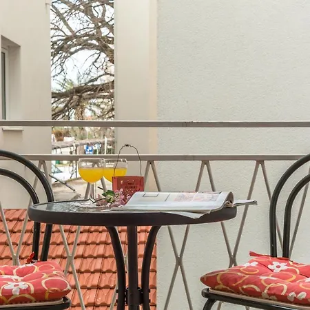 Frühstückspension Roko Tučepi