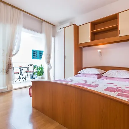 Roko Bed and breakfast