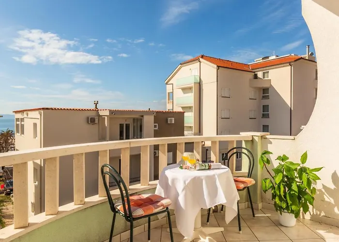 krevet i doručak Roko Tucepi