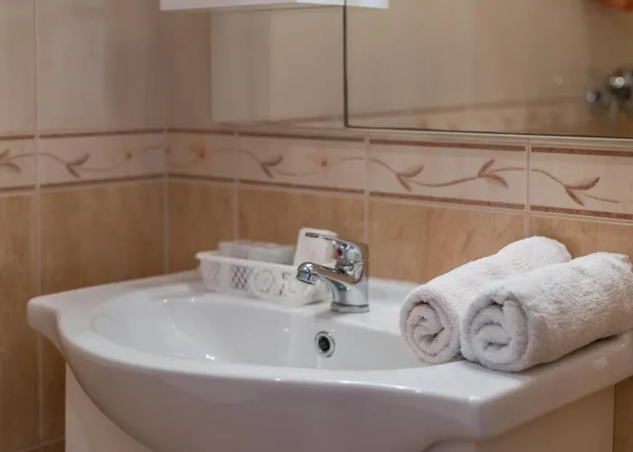 Roko krevet i doručak